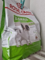 로얄캐닌 엑스스몰 어덜트 3kg 피모관리